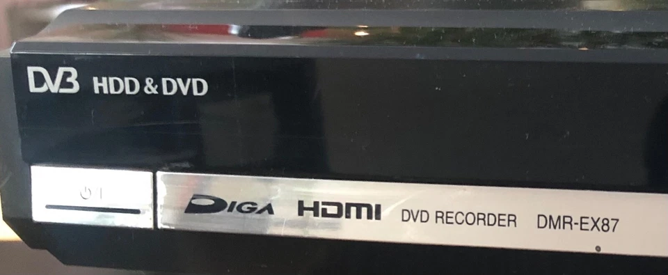 Panasonic DMR EX 87 DVD Festplatten SD Recorder 250 GB 12 Monaten Garantie #429