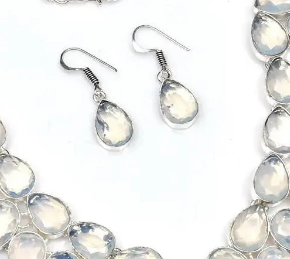 Conjunto de joyería collar + pendiente hecho a mano opalita blanca opaca 80 gms Foto 3 de 3