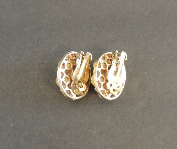 Vintage Gold Tone Beaded Clip On Earrings eBay
