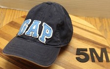 BABY GAP BASEBALL SIZE S/M DARK BLUE IN VERY GOOD CONDITION 5M