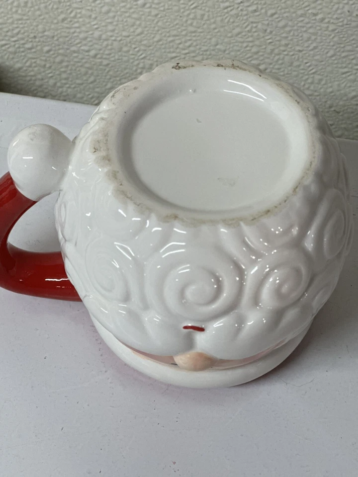 Tazas y crema de Navidad  Foto 4 de 4