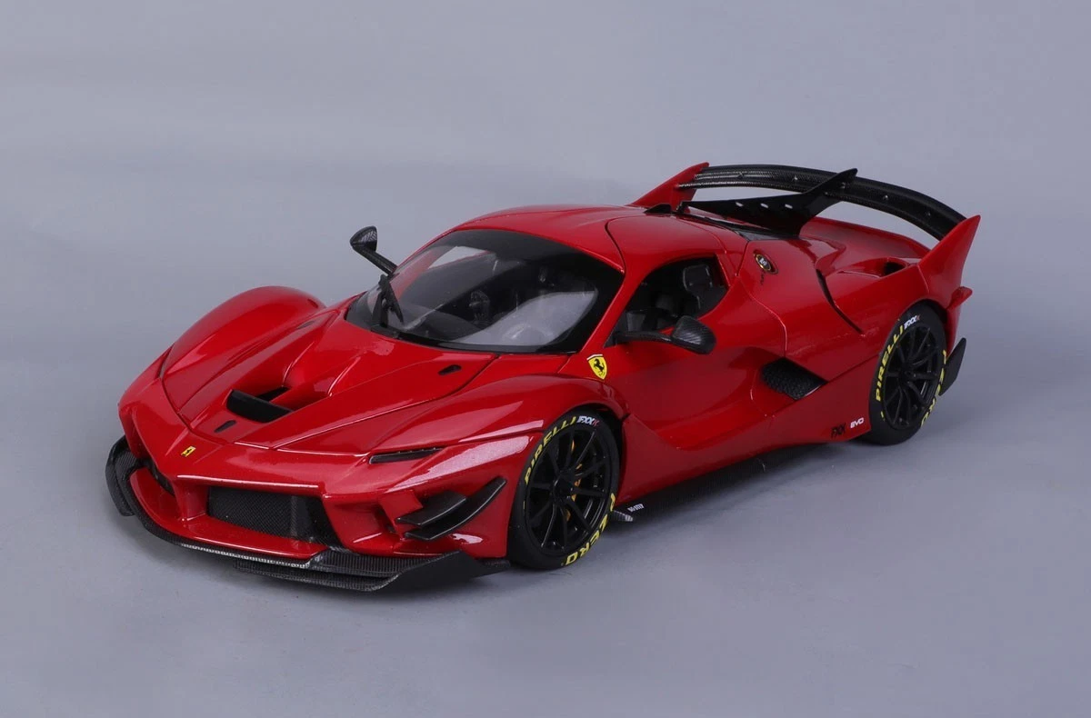 mkさん専用　Burago Ferrari FXX K EVO 1/18 BBURAGO 18-16012R 1/18 Ferrari FXX K EVO Red Diecast Model Car | eBay