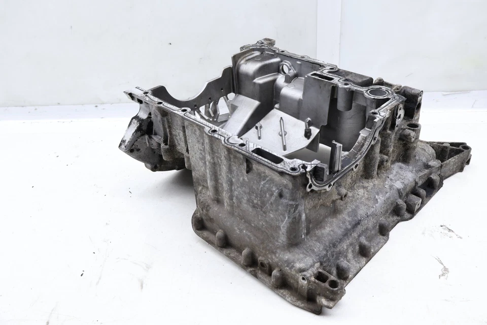 VW TOUAREG 2009-2012 3,0 L - motor superior cárter de aceite/sumidero 059103603BK Foto 2 de 4