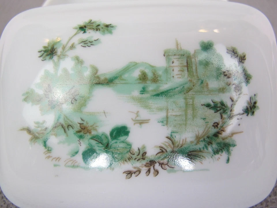 Limoges Castel Trinket Box Jewellery Holder. Porcelain. Green Landscape. Vintage - Image 2 of 4