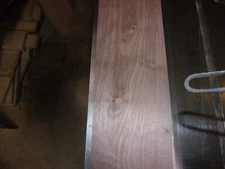 WALNUT LUMBER WOOD KILN DRIED BOARD 22"X 8 3/8"X 13/16"  LOT 2568V