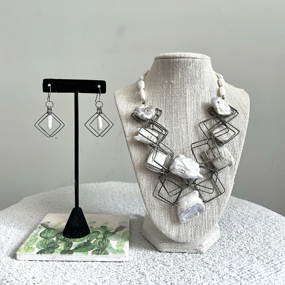 Conjunto de colar e brincos de metal artístico grande pérola de água doce declaração em camadas