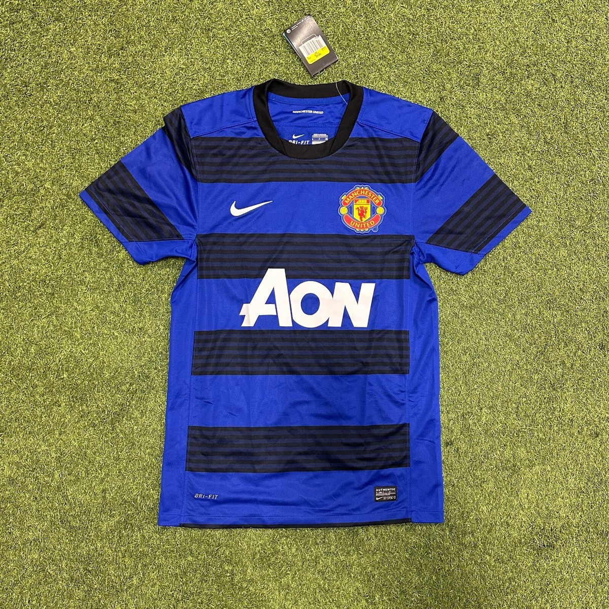 Nike Manchester United Away Men's Soccer Jersey 11/13 | eBay