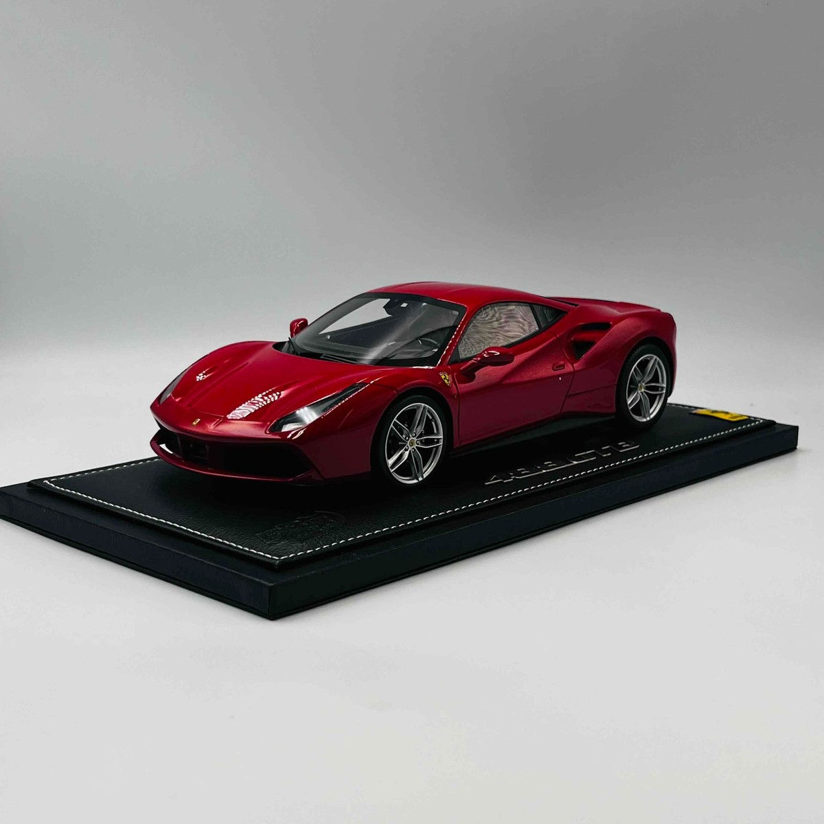 1/18 フェラーリ Ferrari 488GTB オールペン カスタム 1/18 フェラーリ
