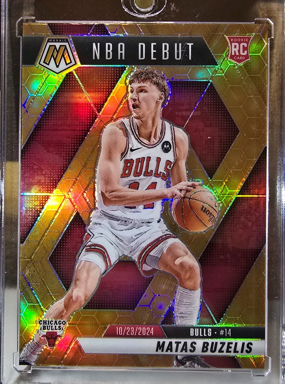 2024-25 Panini Mosaic NBA Debut Matas Buzelis #257 Honeycomb Mosaic Prizm (RC)