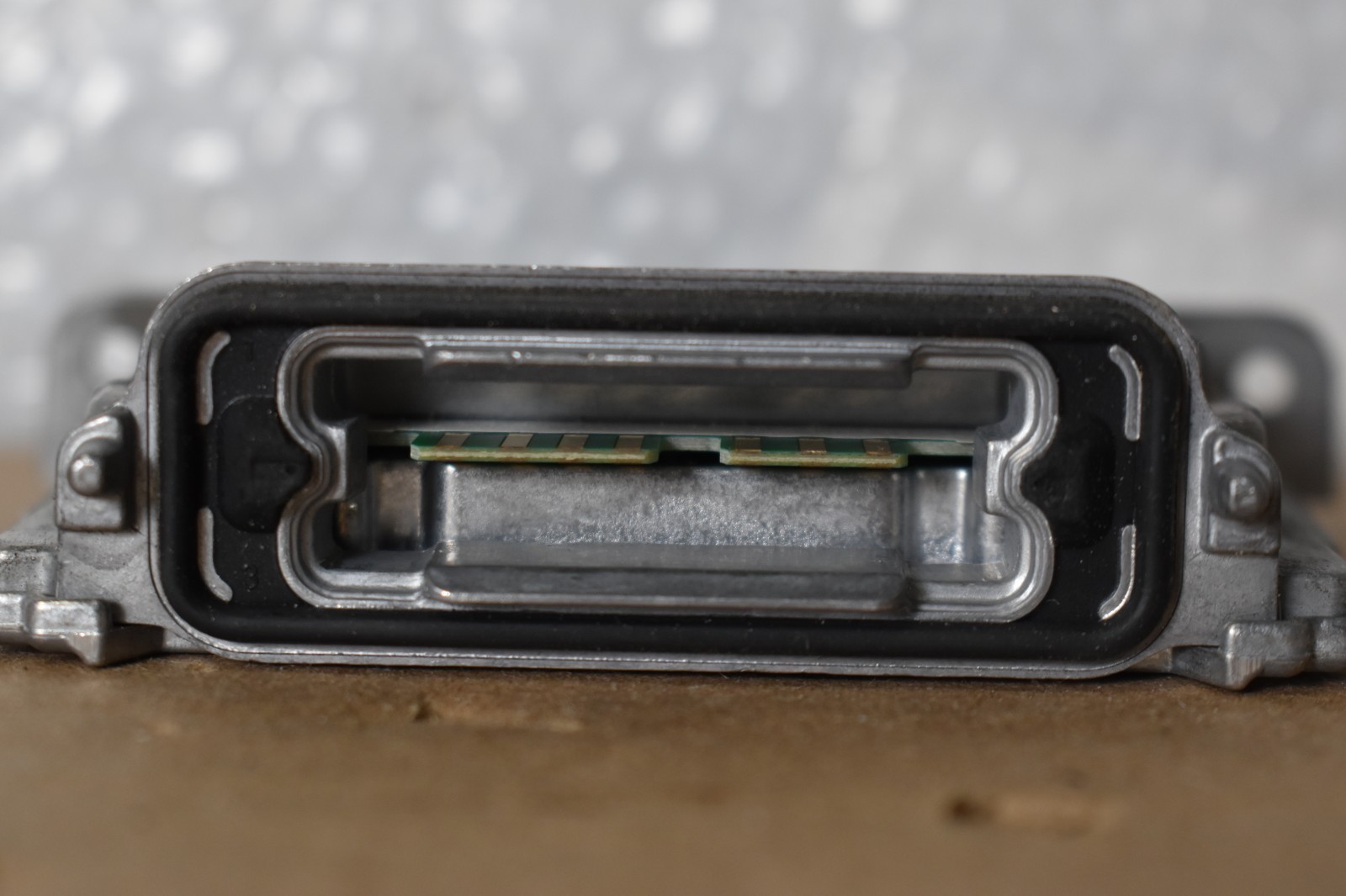 MASERATI QUATTROPORTE HEADLIGHT MODULE 2014-2017 FACTORY OEM 89089352