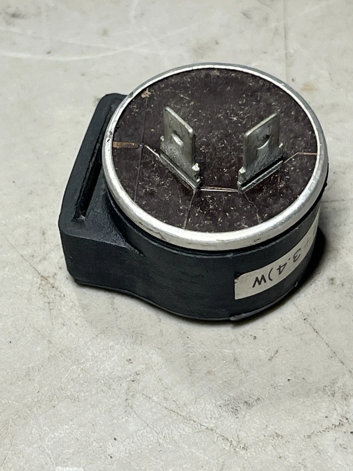 Kawasaki KZ400 D S 1976 74-83 modelos OEM intermitente relé de señal de giro probado Foto 2 de 2