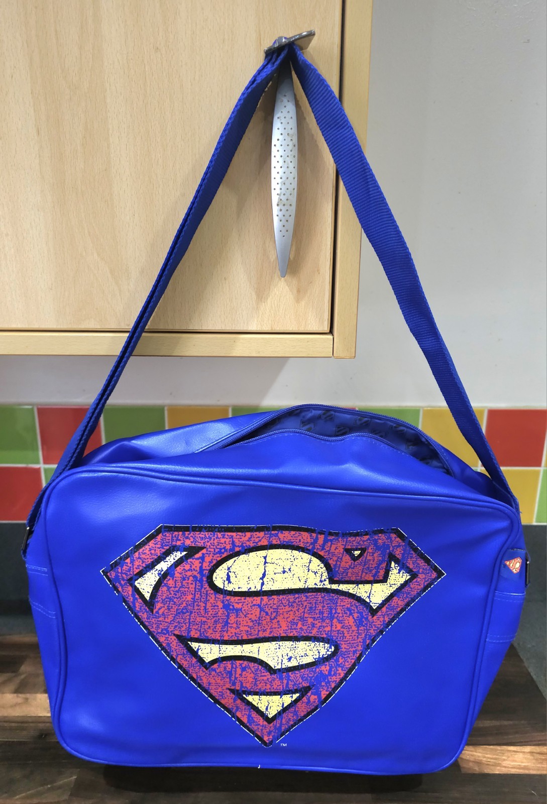 Superman Logo Shoulder Bag made by BBDesignsonline, TM & DC Comics.