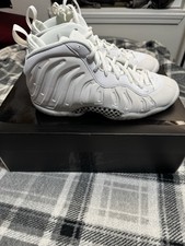 Nike Little Posite One Foamposite Triple White Sneakers HQ1959-100 GS Size 6Y