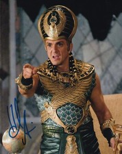 HANK AZARIA signed autograph 20x25cm NIGHT AT THE MUSEUM in person autograph COA