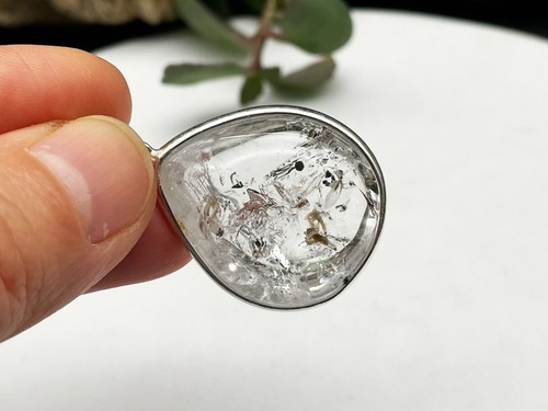 Natural Black Moving Bubble Enhydro Quartz Crystal Pendant E040944
