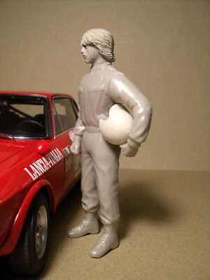 FIGURINE 1/18 PEINTE PILOTE WINNER GRAND PRIX ANNEES 30 POUR CMC