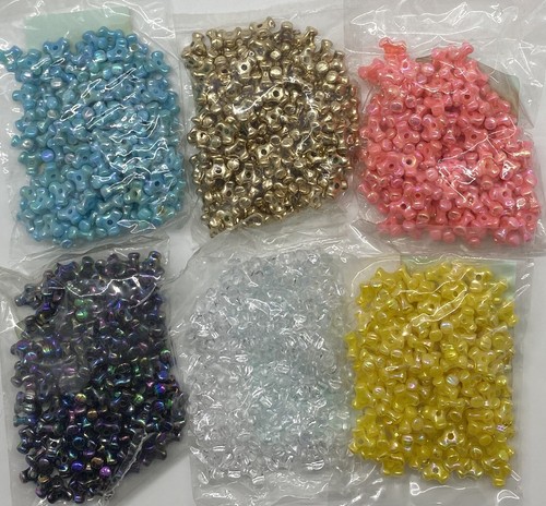 144 Gems 10MM TRI Propeller Beads BLK,PINK,YELLOW,CLEAR,GOLD, OR TEAL 1 BAG - Picture 11 of 12
