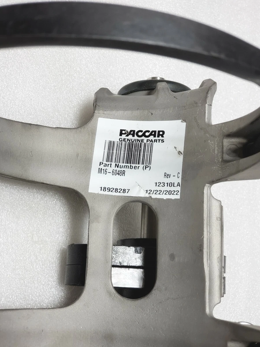 PACCAR M16-6048R GENUINE EXHAUST SLIDER BRACKET ASSEMBLY RH/S OEM  