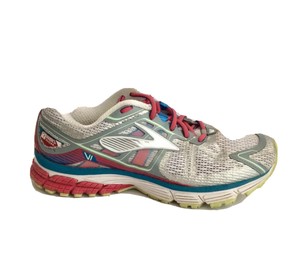 brooks ravenna womens size 6