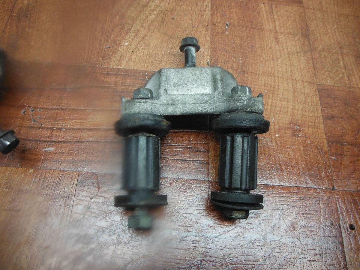 kawasaki gpz1100 ninja zx10 zx11 ENGINE MOUNT MOTOR BRACKET