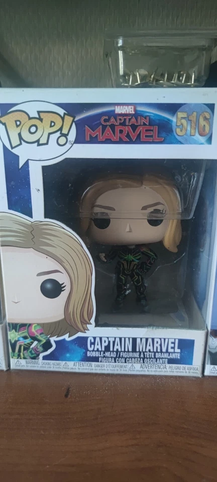 Funko! Pop - Marvel : Captain Marvel - Captain Marvel with Neon Suit - # 516 - Photo 1/1