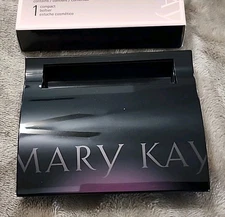 Mary Kay Magnetic Compact Makeup Case 017362 Black Empty Refillable