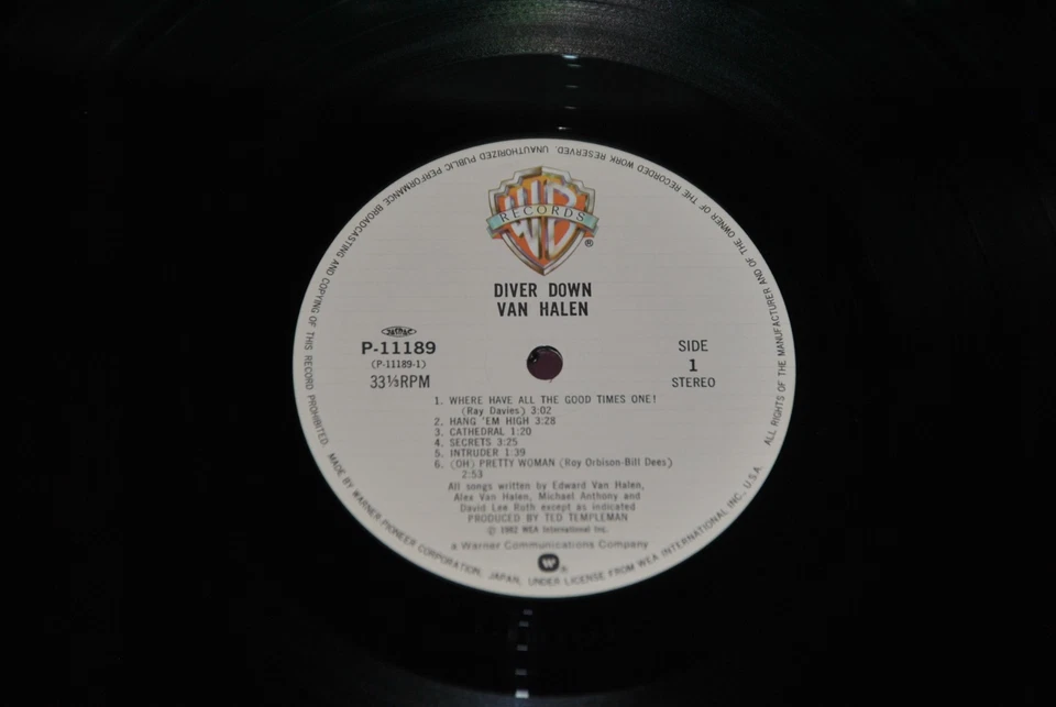 VAN HALEN - DIVER DOWN - WARNER BROS. P-11189 1982 - LP JAPAN OBI NM 1A EDIZIONE - Image 2 of 2
