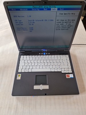 Fujitsu Siemens Amilo Pro V7010 EF5 Intel Celeron 2,53GHz Power On nur getestet