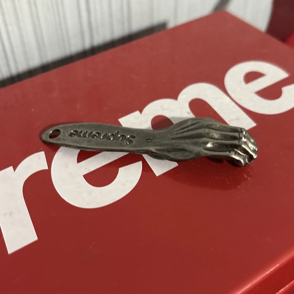 Supreme ручной открывалка брелок SS16 NYC - Изображение 4 из 4