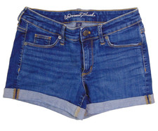 Universal Thread Mid Rise Midi Denim Shorts Womens Size 2 26R Blue Wash Cuffed