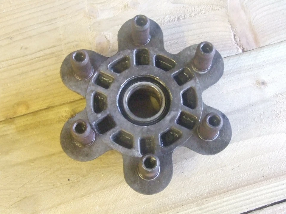 Placa de pasador de accionamiento de empuje portador de piñón trasero Ducati ST2 ST3 ST4 Foto 2 de 2