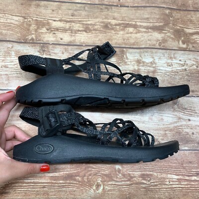 CHACO Women's ZX/3 Classic XOXO Sport Sandals Black J105524