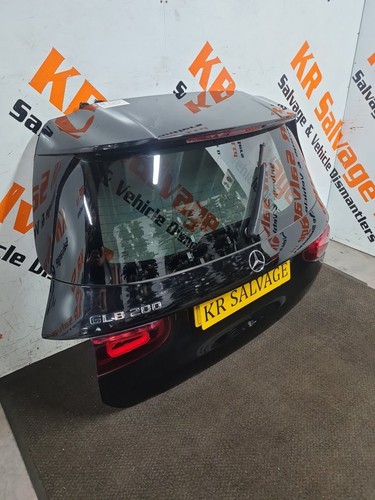 2019-2024 MERCEDES GLB TAILGATE BOOTLID REAR HATCH BLACK COMPLETE WITH LIGHTS - Picture 2 of 16