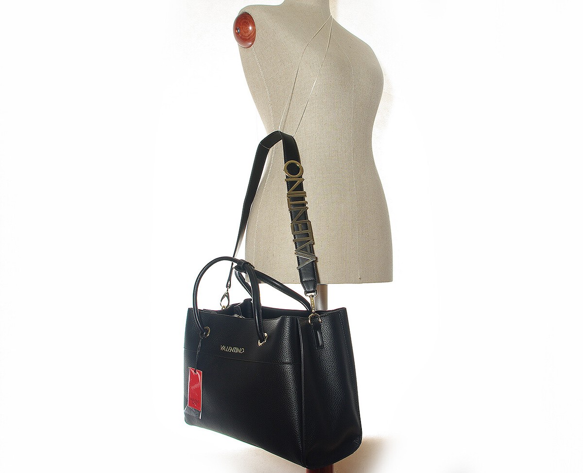 セール/完売前に【Valentino Bags】Alexia ショルダーバッグ 2色 Valentino Bags Alexia Handbag imitation leather red