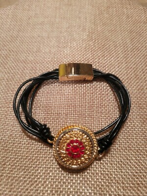 Gingersnaps Black Leather Strand Magnetic Bracelet & one Gold & Red Snap NIP.