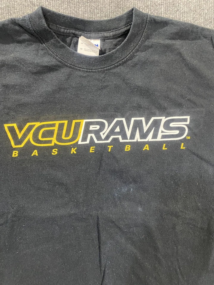 VCU Rams Basketball Men’s T Shirt Medium Gray Gildan 100% Cotton - Image 2 of 4