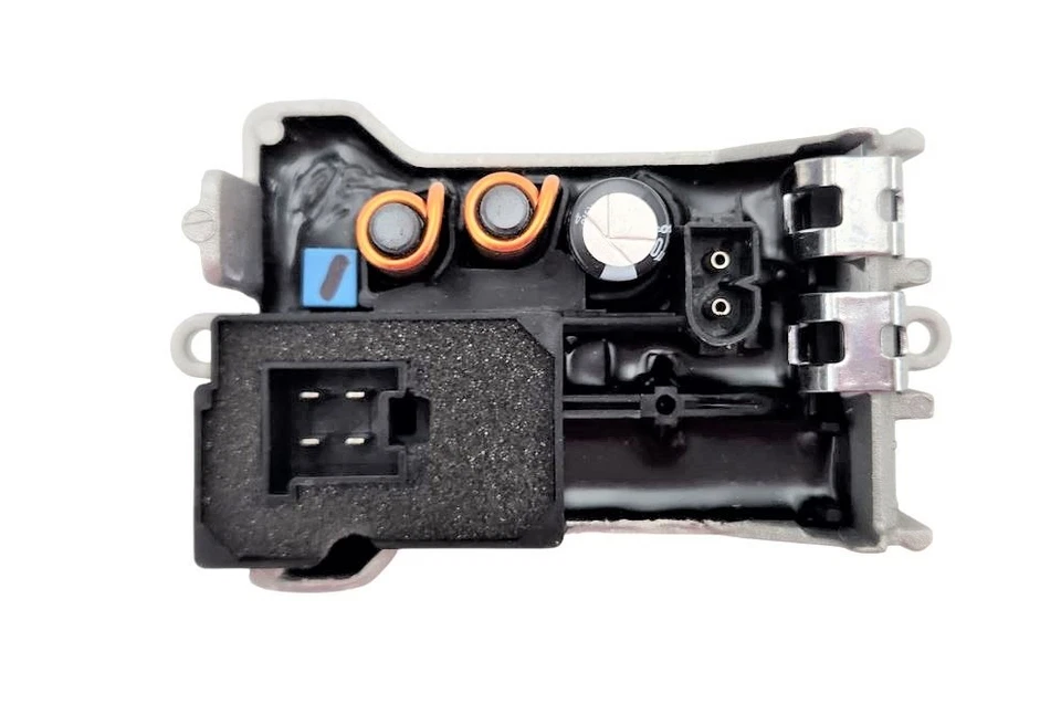 Regulador del motor del soplador delantero Foto 2 de 4