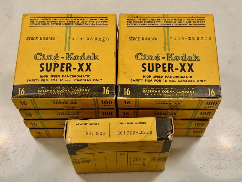 10 Rolls of 16mm Film Ciné-Kodak Super-XX, No. 389 from 1949
