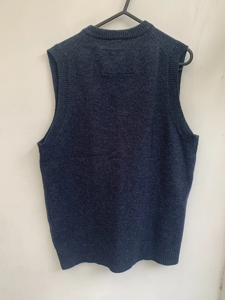 boden women’s navy 100% lambswool sleeveless jumper vest s v neck knit  - Image 2 of 4