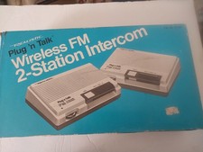 Realistic vintage Plug 'n Talk wireless FM intercom system 2 Stations 43-207