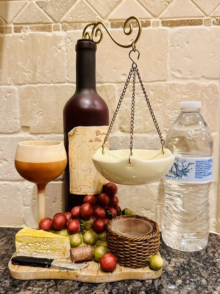 Calentador de aceite/cera Tealight vino y uva y queso con bandeja colgante Foto 2 de 4