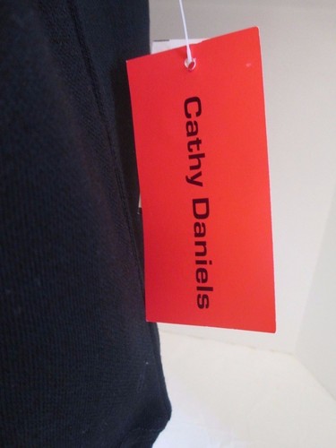 CAMISETA MUJER MARCA CATHY DANIELS NEGRA MEDIANA ACRÍLICA Y POLI NUEVA CON ETIQUETAS - Imagen 6 de 6