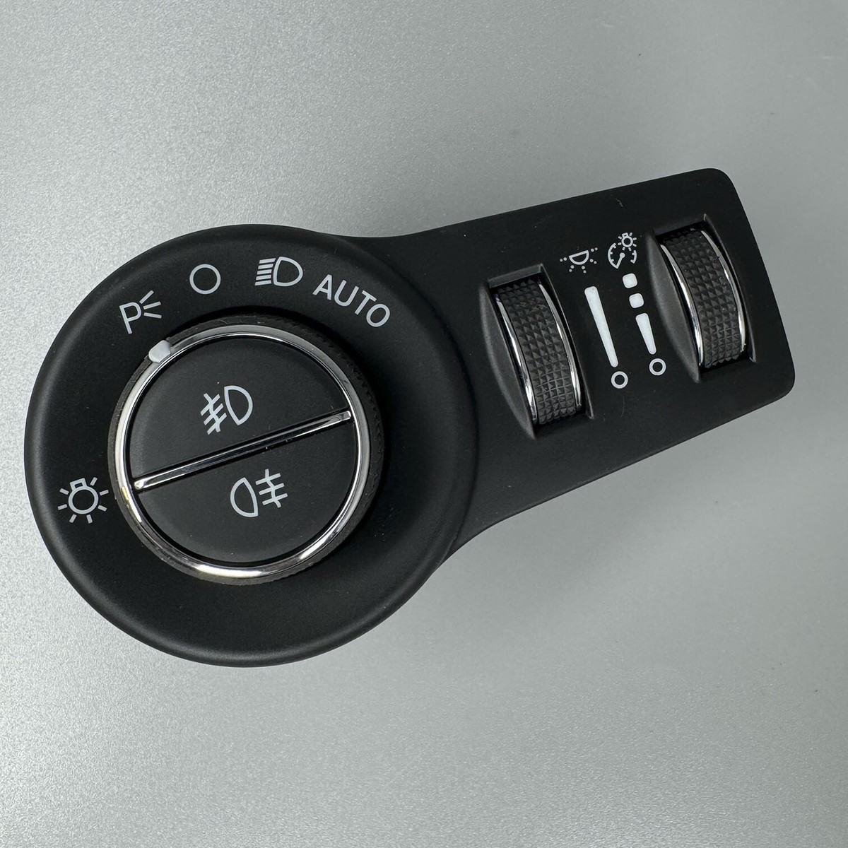 OE Genuine Headlamp Switch For 2019-2023 Jeep Cherokee 68286585AC