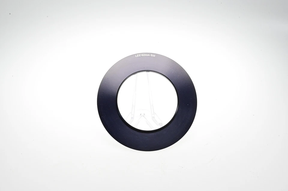 LEE Filters 62mm Std Adapter Ring for 100mm Holder FK100 #G334 - Image 2 of 4
