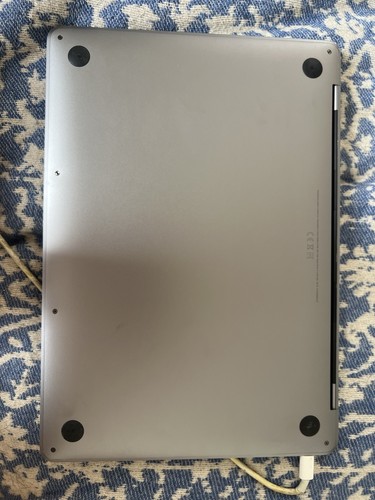 Apple MacBook Pro 13" (Mid 2017) Core I5 2.3GHz 8GB RAM 128GB SSD - Picture 3 of 3