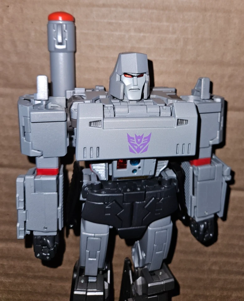 Transformers Masterpiece Megatron MP-36 Authentic Complete G1 Figure Takara Tomy - Image 3 of 4