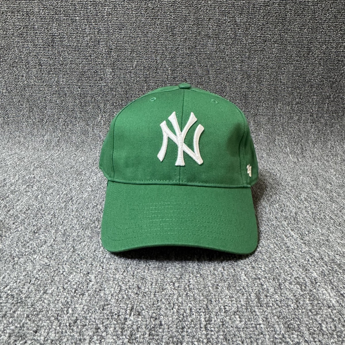 '47 Brand New York Yankees MLB Green Snapback Cap White New York Logo