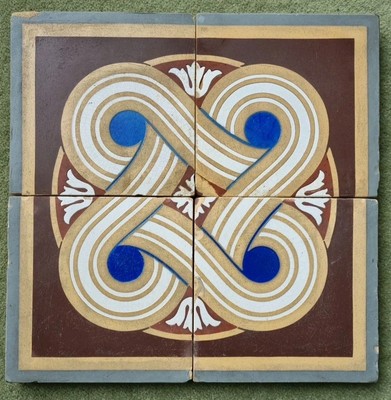 4 x antike viktorianische 53/4 Zoll Encaustic Eckbodenfliesen Ref EC13