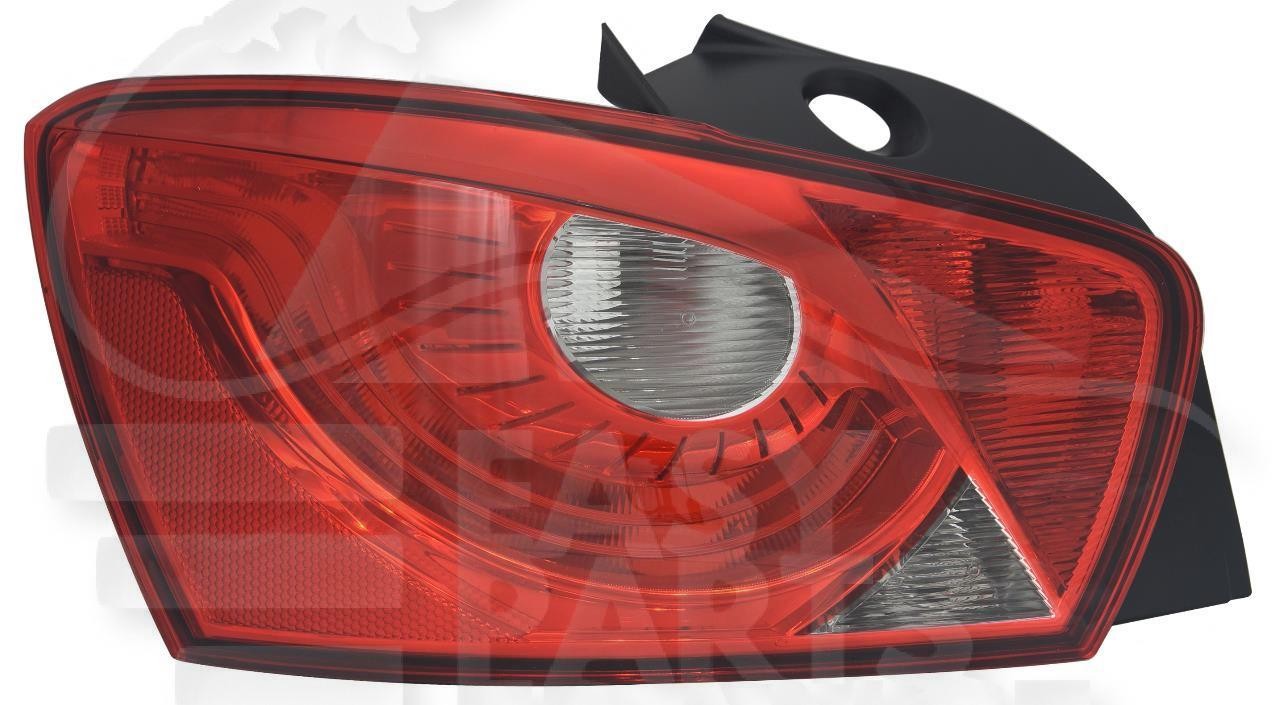 Feu arrière-gauche fond noir pour réparer le bloc optique cassé de Seat Ibiza FR 5 portes