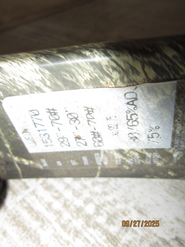 Arco compuesto camuflado Browning Illusion en estuche rígido con bloqueo SKB Freedom con llave Foto 3 de 4